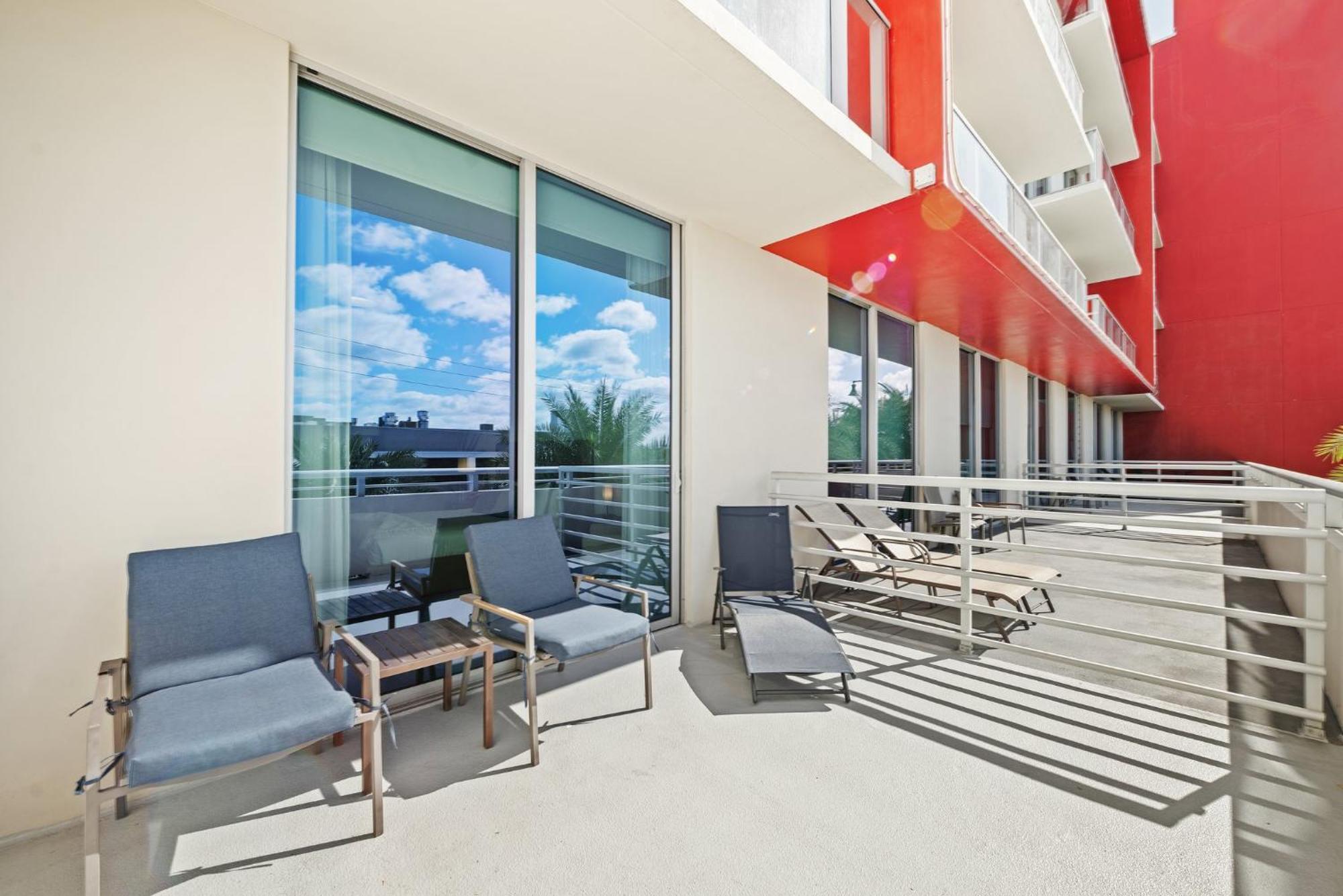 Hollywood Studios Condo Costa Kültér fotó